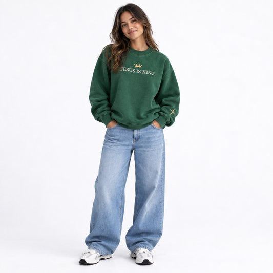"Jesus Is King" Sweater